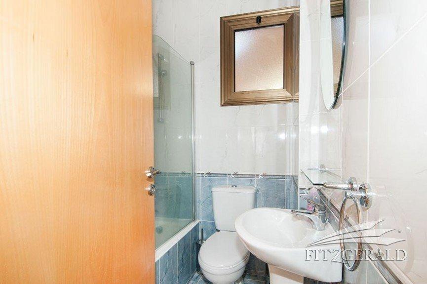 1 Bedroom Garden Flat, Sleeps 4 Paphos Bagian luar foto